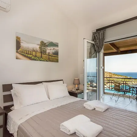 Coastal Paradise Found - Komis' Private Pool Retreat אגיוס ניקולאוס