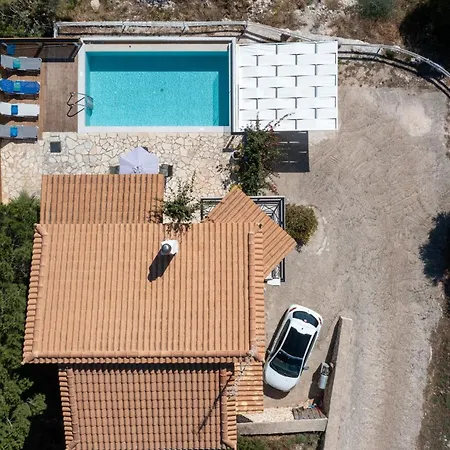 Coastal Paradise Found - Komis' Private Pool Retreat * Agios Nikolaos (Zakynthos)