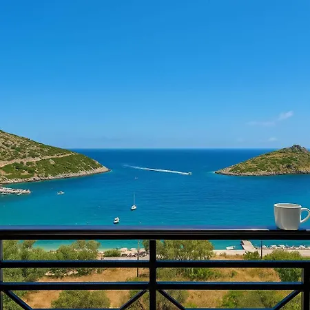 Coastal Paradise Found - Komis' Private Pool Retreat Villa Agios Nikolaos (Zakynthos)