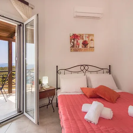 Coastal Paradise Found - Komis' Private Pool Retreat אגיוס ניקולאוס