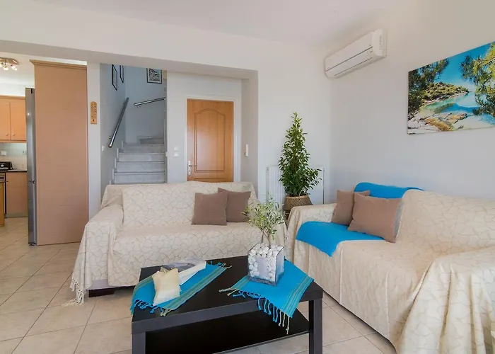 빌라 Coastal Paradise Found - Komis' Private Pool Retreat 아기오스니콜라우스