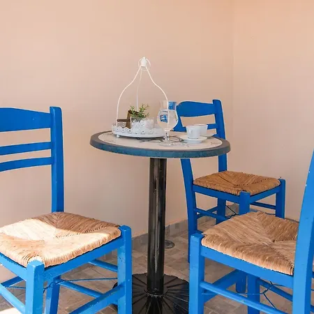 Coastal Paradise Found - Komis' Private Pool Retreat Villa