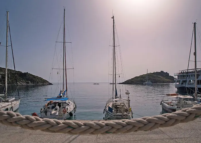 Coastal Paradise Found - Komis' Private Pool Retreat * Agios Nikolaos (Zakynthos)