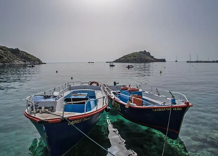 Coastal Paradise Found - Komis' Private Pool Retreat * Agios Nikolaos (Zakynthos)